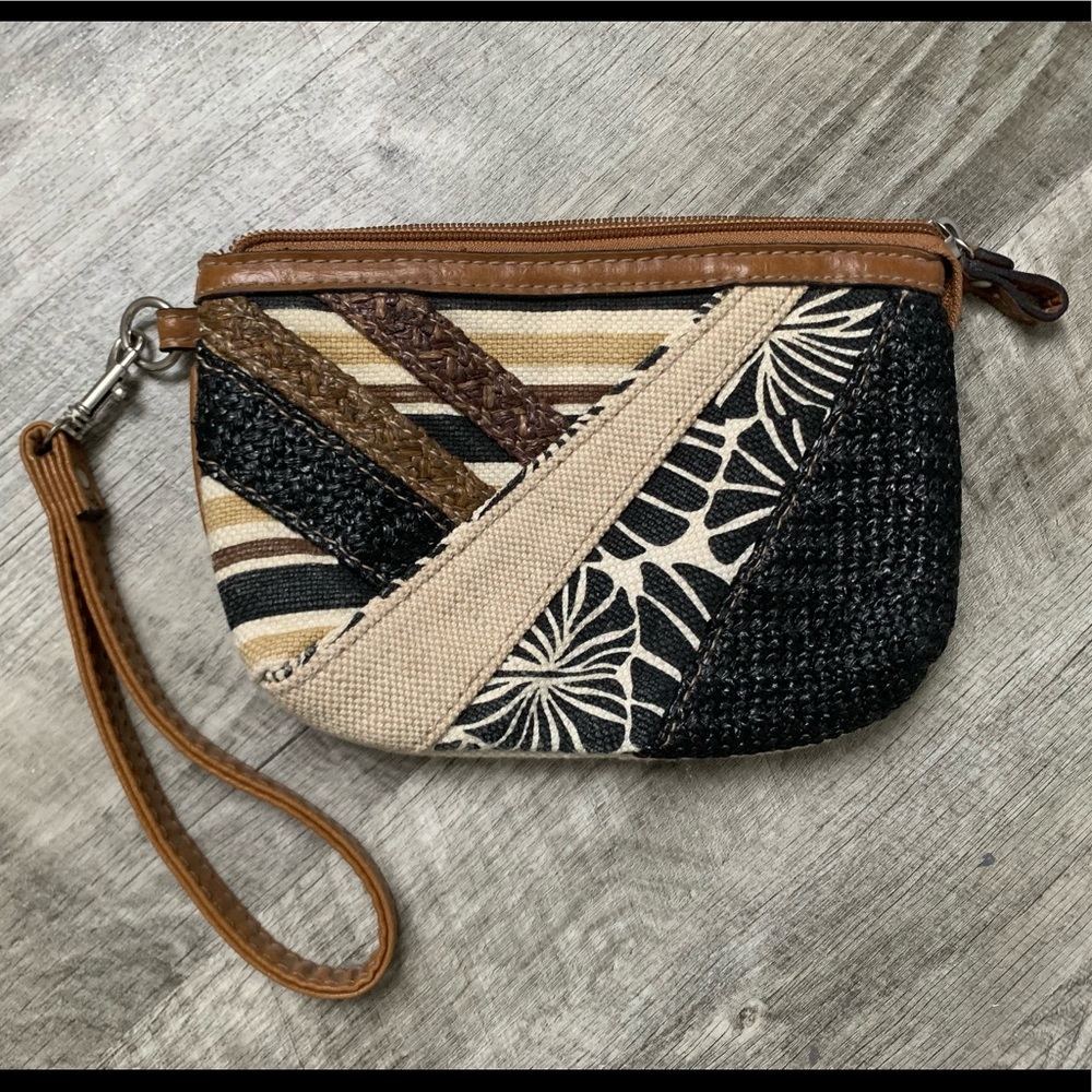 Relic Wristlet
